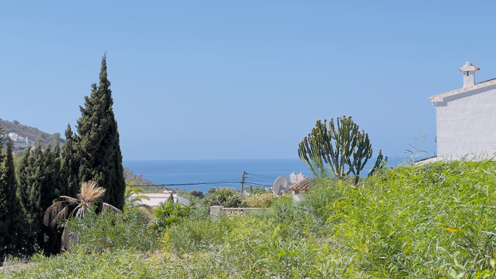 Działka budowlana na sprzedaż w Benitachell / Benitatxell - 265 000 € (Ref: 8337200)