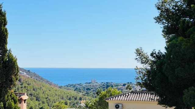 4 slaapkamer Villa te koop in Benitachell / Benitatxell met zwembad - € 525.000 (Ref: 8585544)