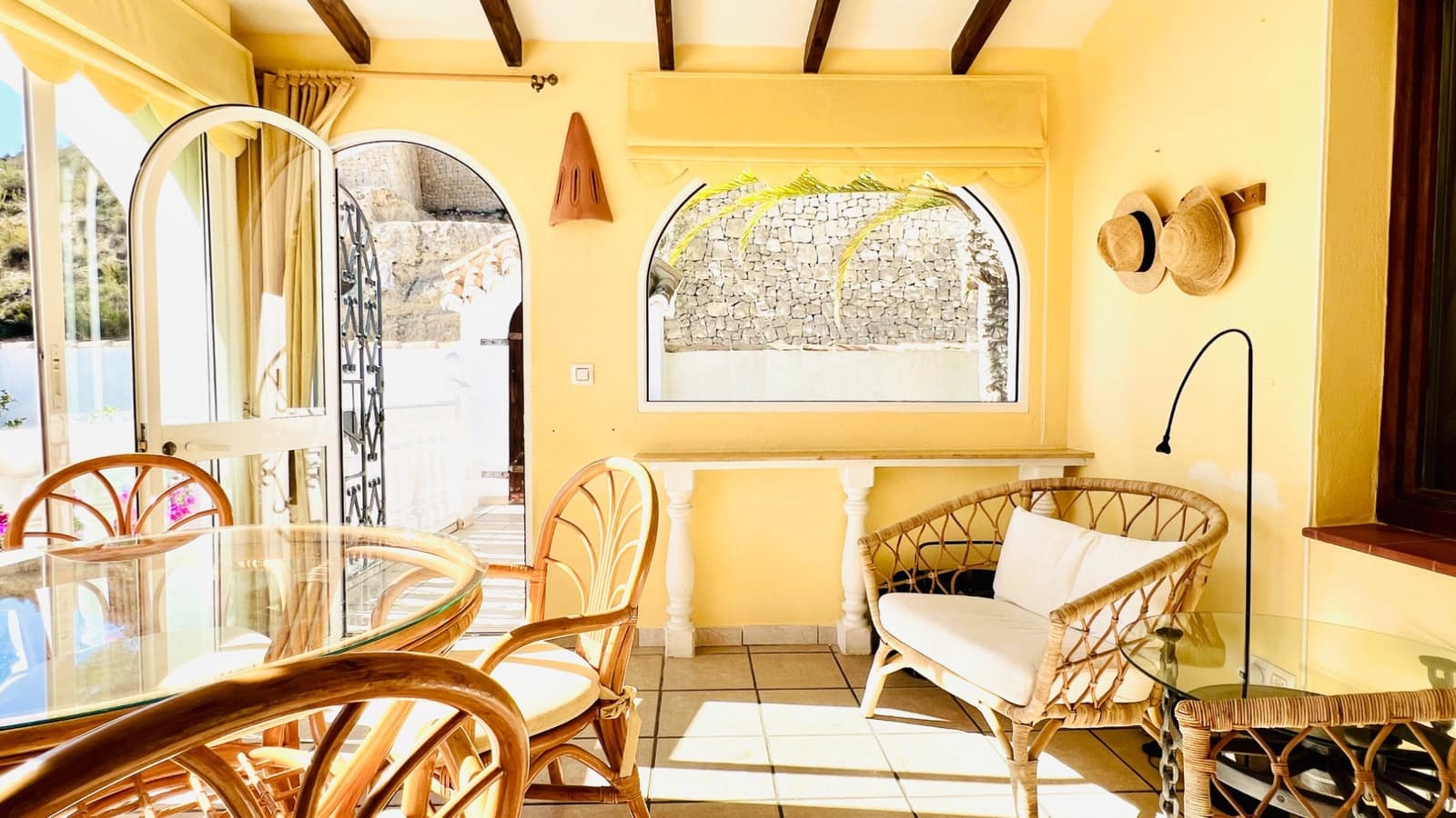 4 bedroom Villa for sale in Benitachell / Benitatxell with pool - € 525,000 (Ref: 8585544)