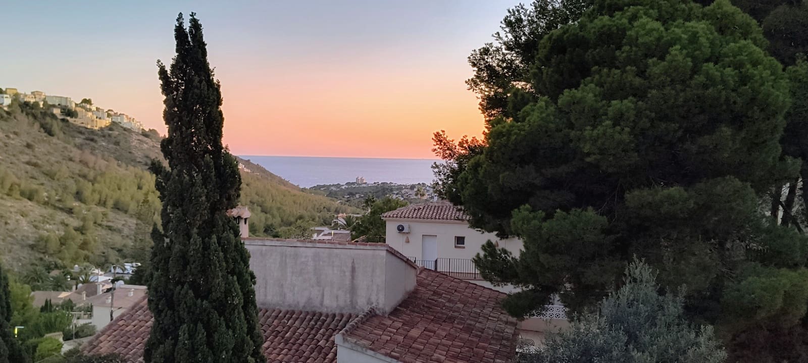 4 bedroom Villa for sale in Benitachell / Benitatxell with pool - € 525,000 (Ref: 8585544)