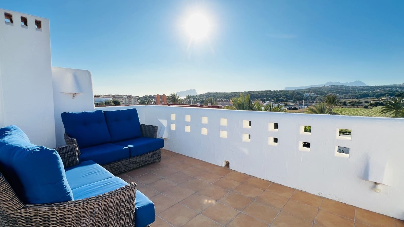 2 soveværelse Penthouse til salg i Moraira med swimmingpool garage - € 649.000 (Ref: 8742766)