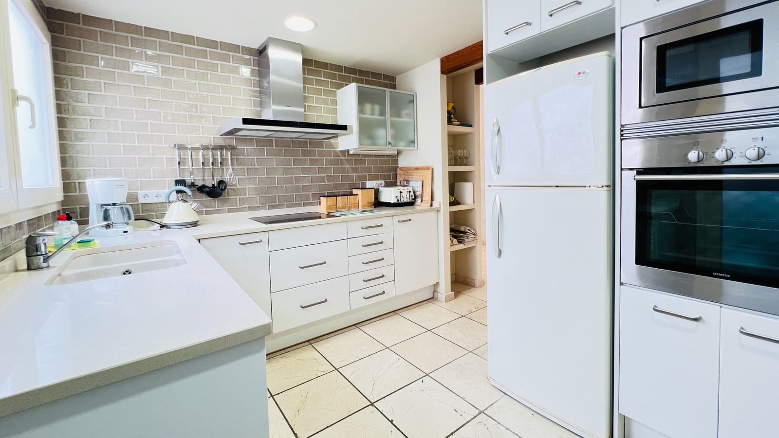 2 soveværelse Penthouse til salg i Moraira med swimmingpool garage - € 649.000 (Ref: 8742766)