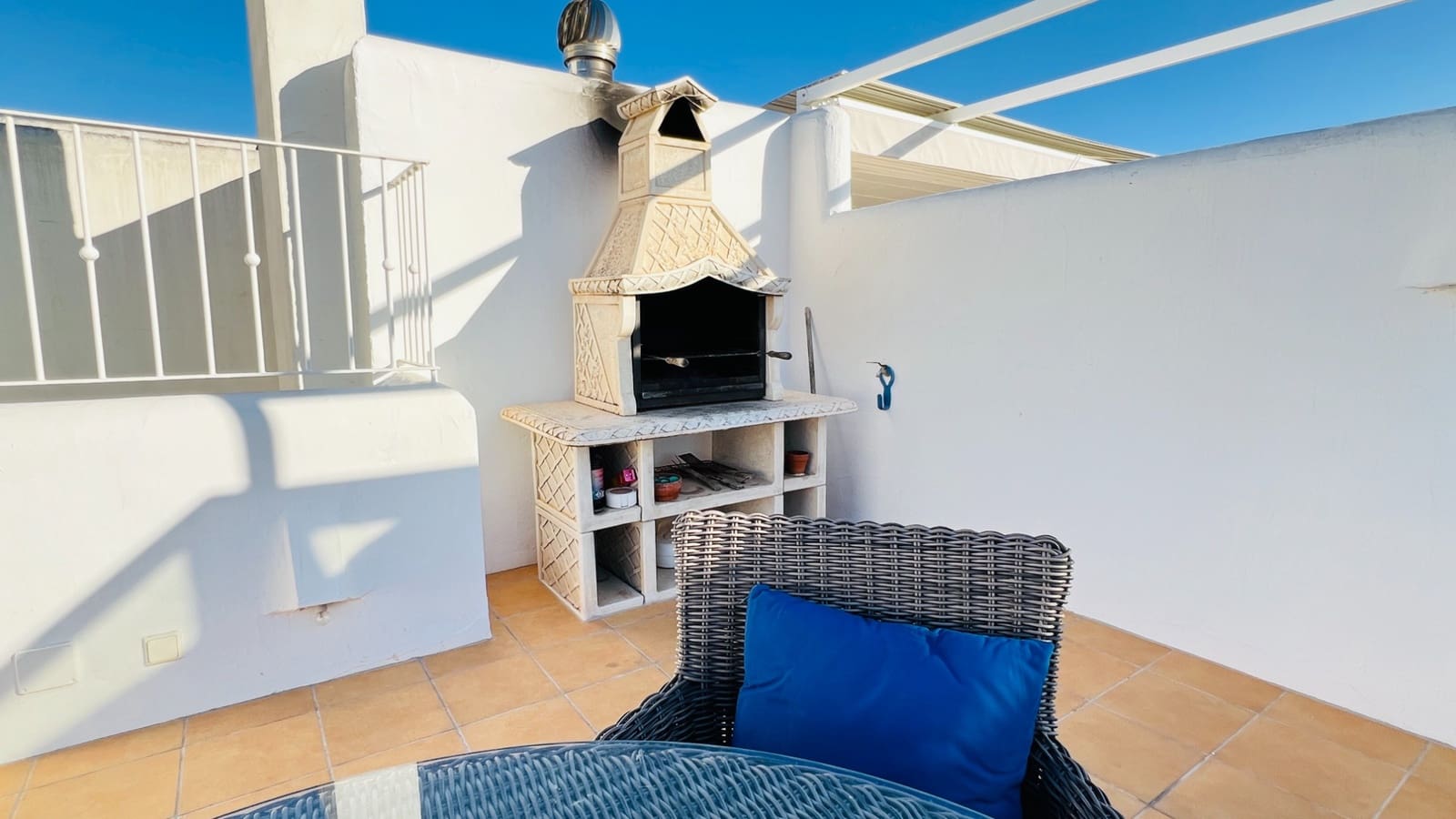 2 soveværelse Penthouse til salg i Moraira med swimmingpool garage - € 649.000 (Ref: 8742766)