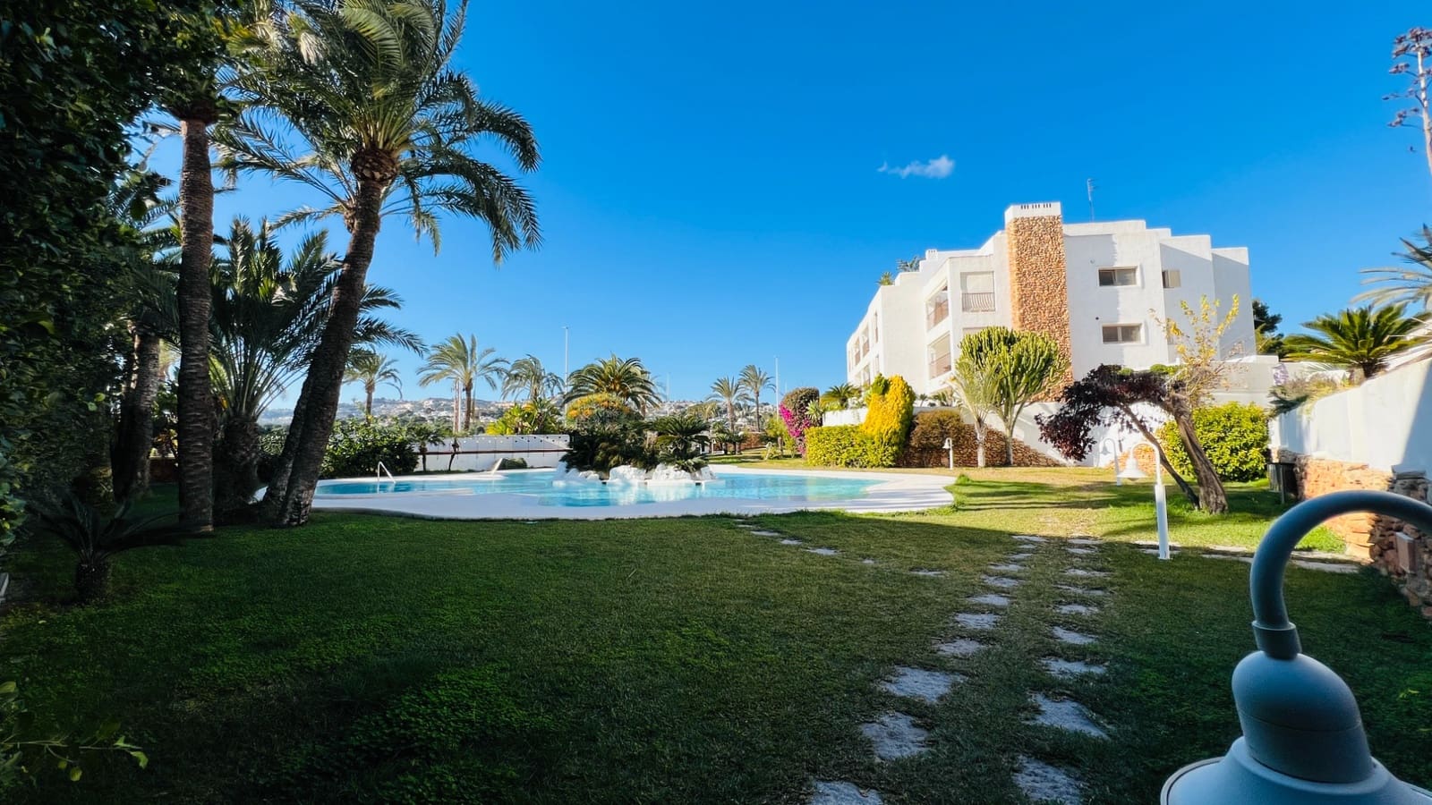 2 soveværelse Penthouse til salg i Moraira med swimmingpool garage - € 649.000 (Ref: 8742766)