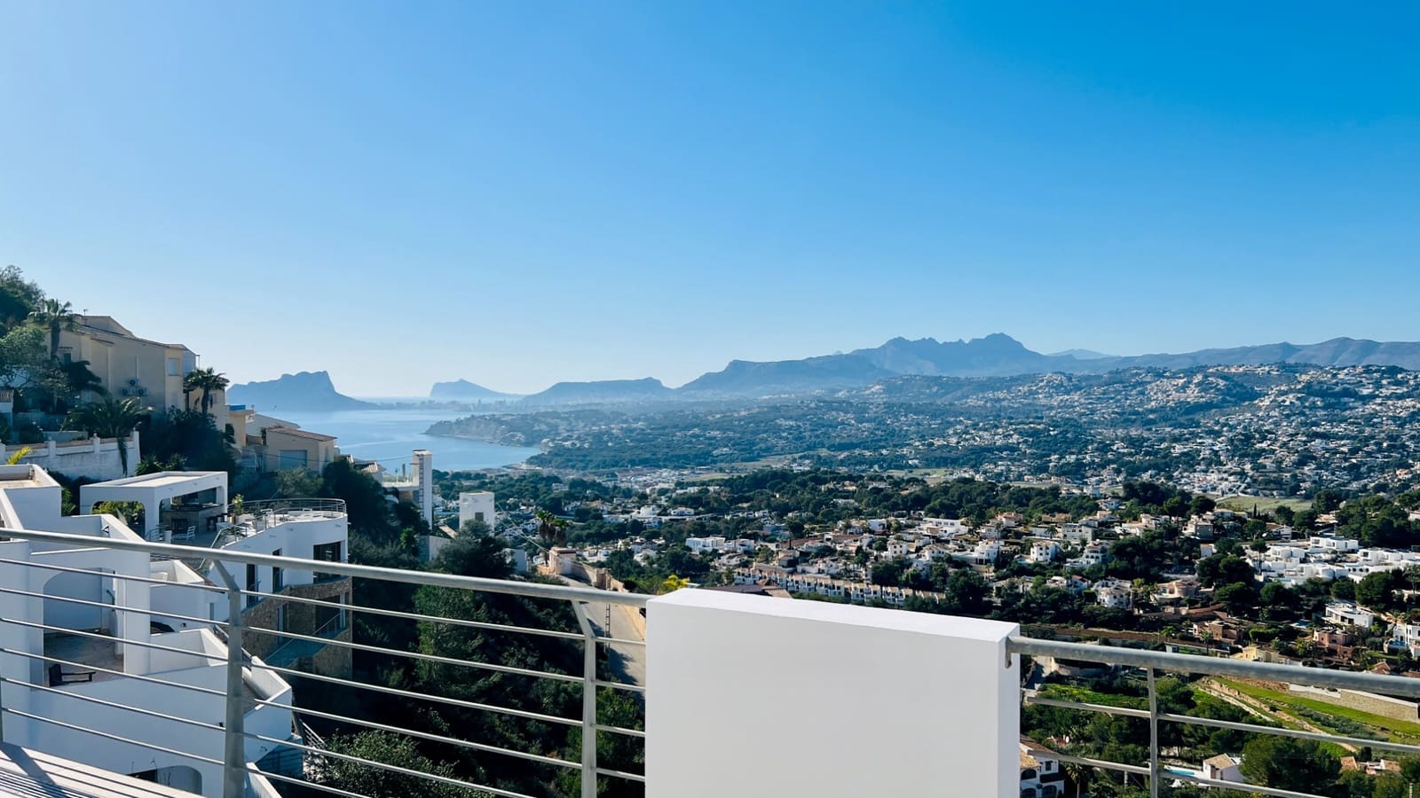 4 soveværelse Villa til salg i Moraira med swimmingpool - € 1.650.000 (Ref: 8769556)