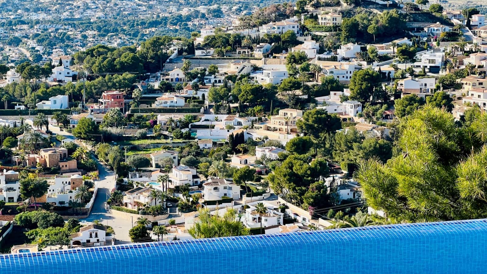 4 soveværelse Villa til salg i Moraira med swimmingpool - € 1.650.000 (Ref: 8769556)