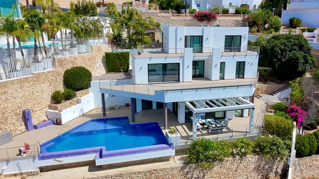 4 Zimmer Villa zu verkaufen in Paichi, Teulada-Moraira mit Pool - 1.650.000 € (Ref: 8769556)
