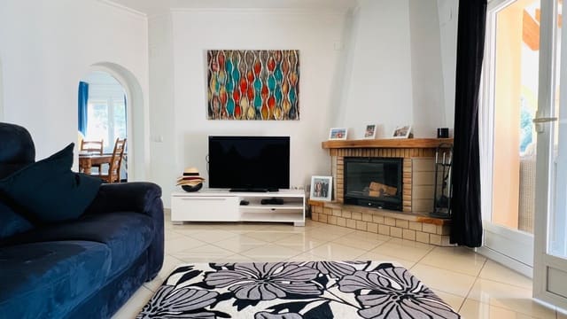 4 quarto Moradia para venda em Benitachell / Benitatxell com piscina - 635 000 € (Ref: 8840329)