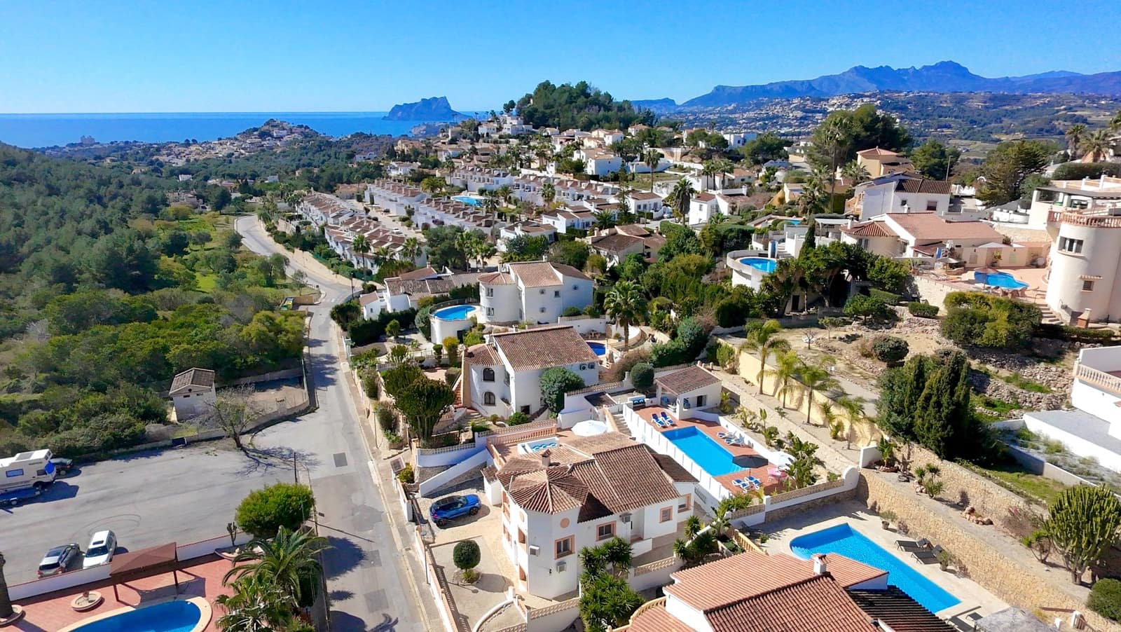 4 bedroom Villa for sale in Benitachell / Benitatxell with pool - € 635,000 (Ref: 8840329)