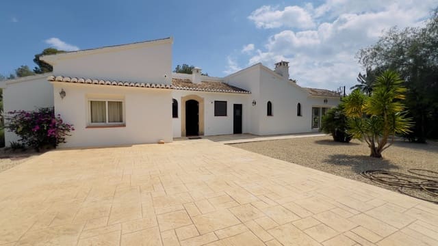 6 slaapkamer Villa te koop in Partides comunes - Adsubia, Javea / Xàbia met zwembad - € 1.250.000 (Ref: 8906147)