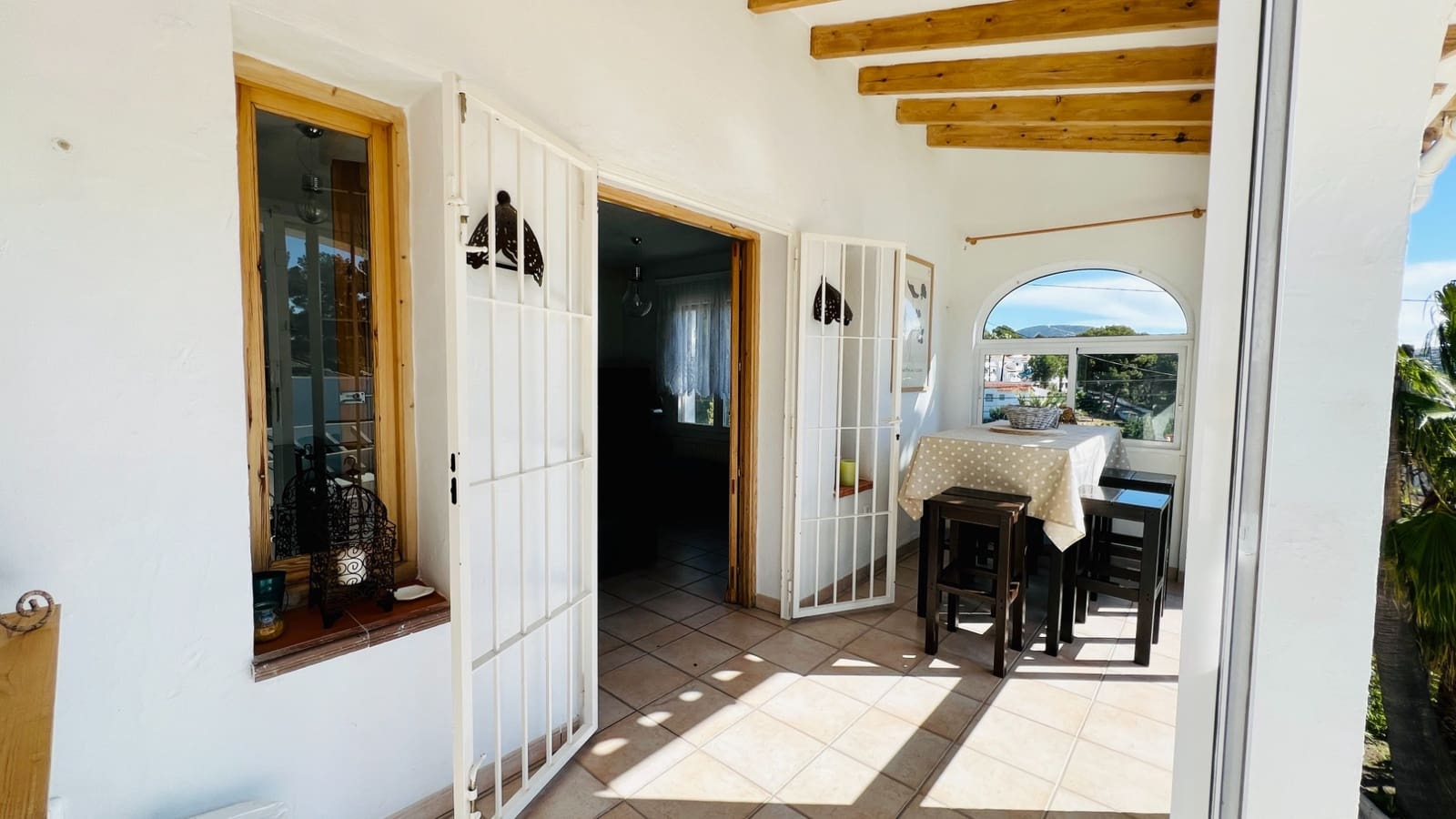 4 sovrum Villa till salu i Moraira med pool - 845 000 € (Ref: 8939131)