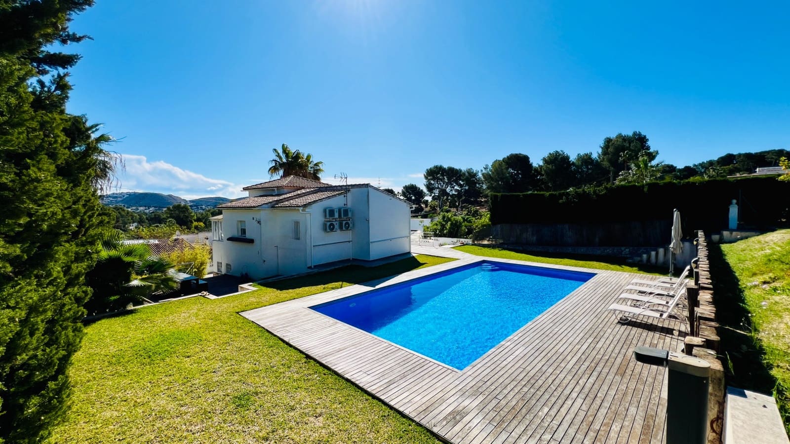 4 sovrum Villa till salu i Moraira med pool - 845 000 € (Ref: 8939131)