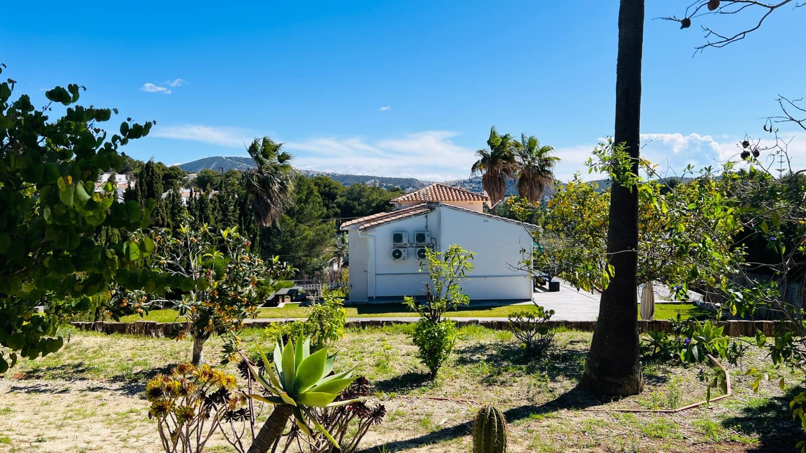 4 soveværelse Villa til salg i Moraira med swimmingpool - € 845.000 (Ref: 8939131)