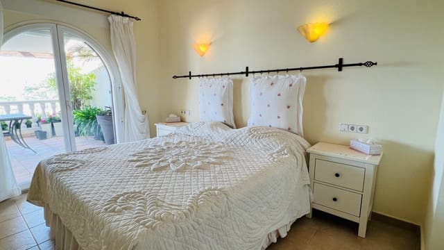 3 Zimmer Villa zu verkaufen in Cumbre del Sol, Benitachell / Benitatxell mit Pool - 895.000 € (Ref: 9041433)