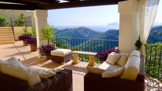 3 Zimmer Villa zu verkaufen in Cumbre del Sol, Benitachell / Benitatxell mit Pool - 895.000 € (Ref: 9041433)