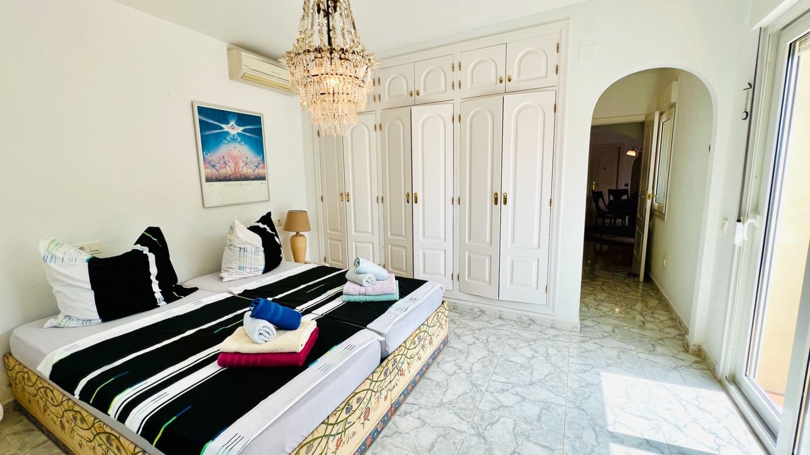 3 slaapkamer Villa te koop in Moraira met zwembad - € 650.000 (Ref: 9057994)