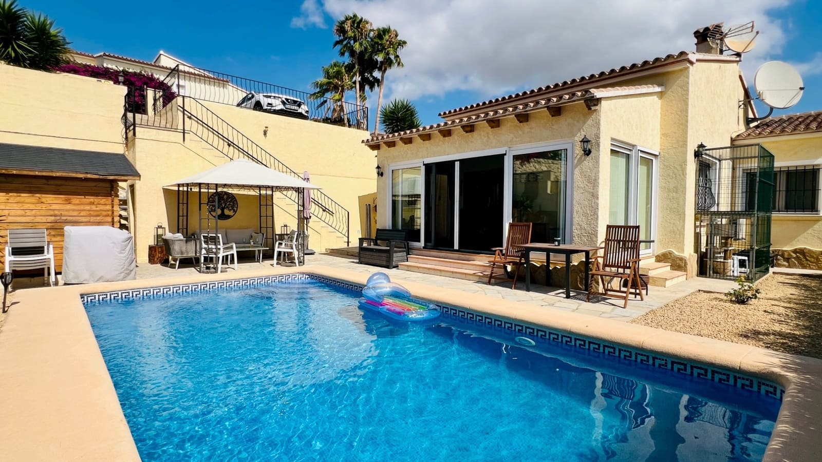 3 bedroom Villa for sale in Benitachell / Benitatxell with pool - € 430,000 (Ref: 9105553)