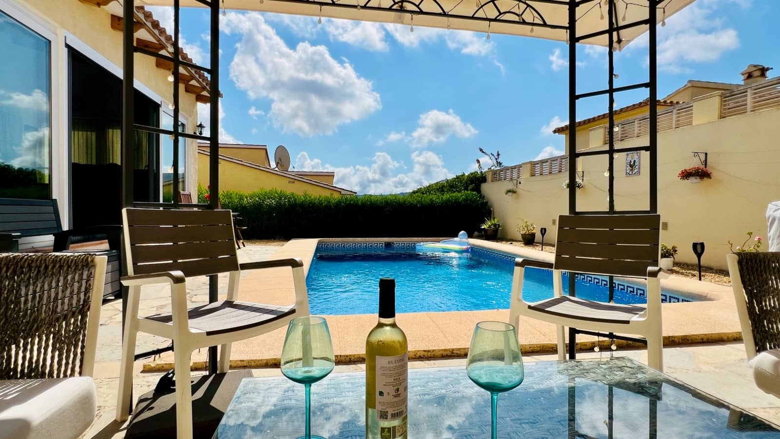 3 bedroom Villa for sale in Benitachell / Benitatxell with pool - € 430,000 (Ref: 9105553)