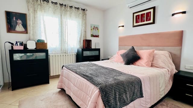 3 soveværelse Villa til salg i Benitachell / Benitatxell med swimmingpool - € 430.000 (Ref: 9105553)