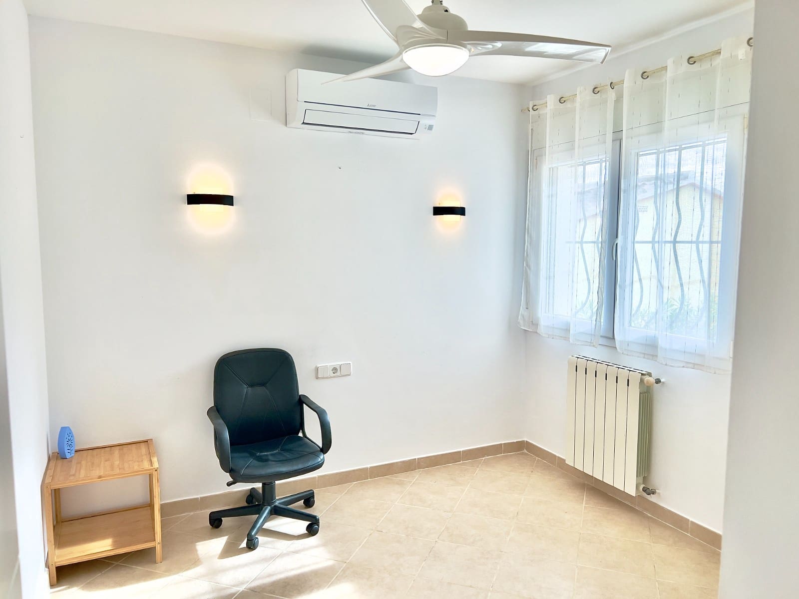 3 bedroom Villa for sale in Benitachell / Benitatxell with pool - € 430,000 (Ref: 9105553)