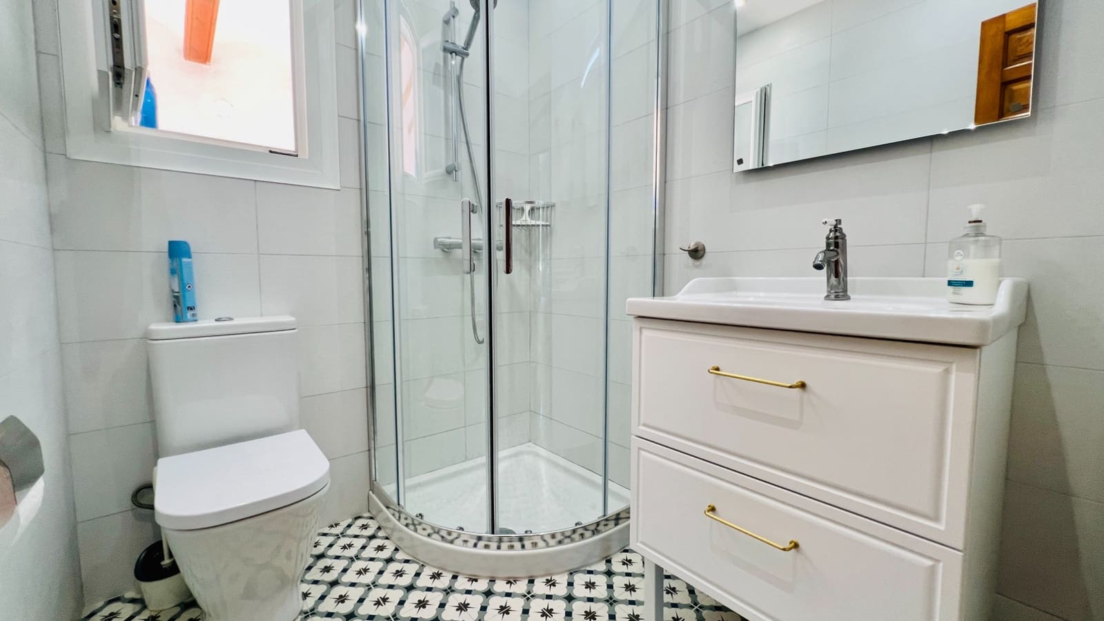 2 soveværelse Villa til salg i Moraira med swimmingpool - € 525.000 (Ref: 9146287)