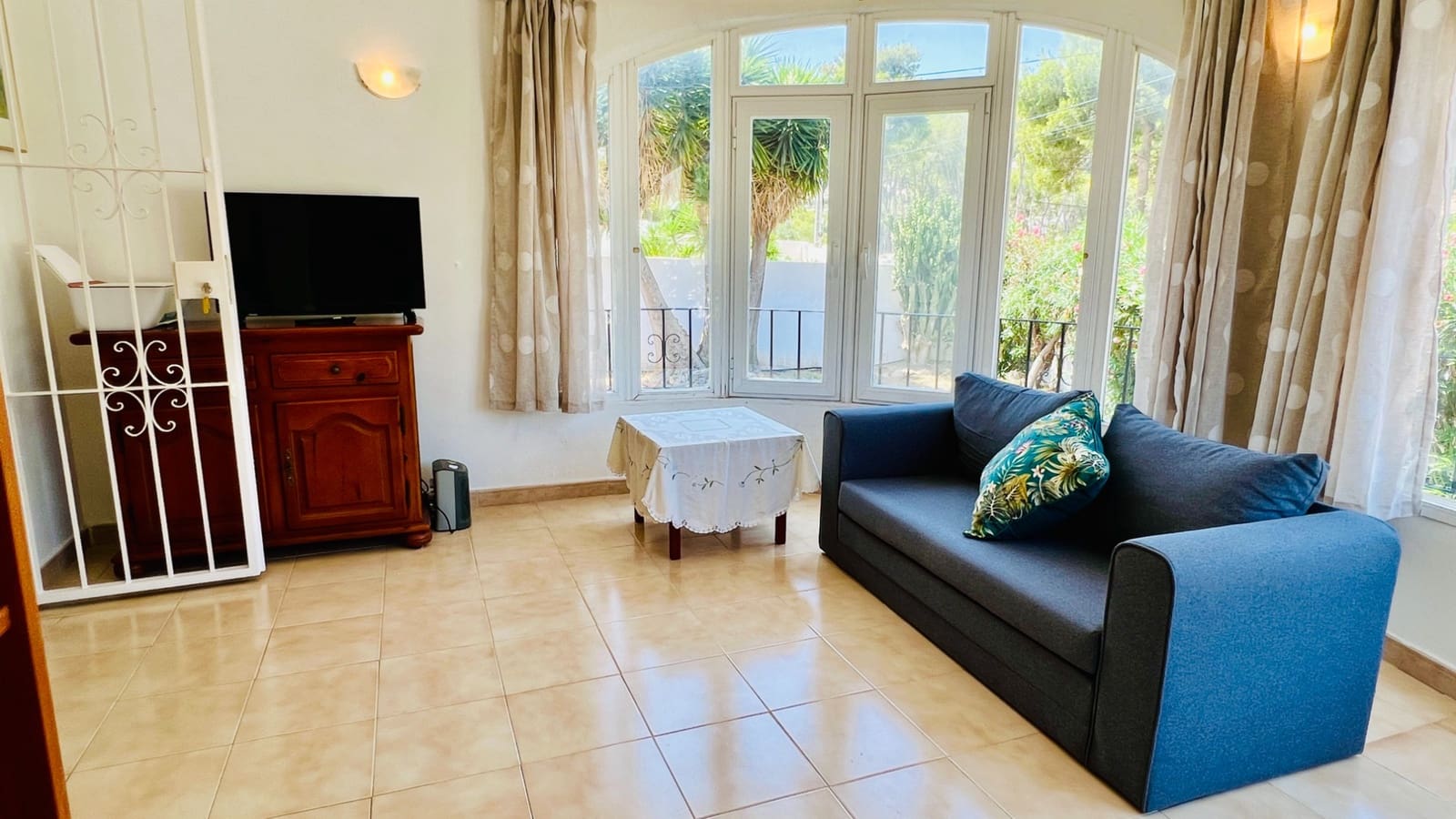 2 soveværelse Villa til salg i Moraira med swimmingpool - € 525.000 (Ref: 9146287)