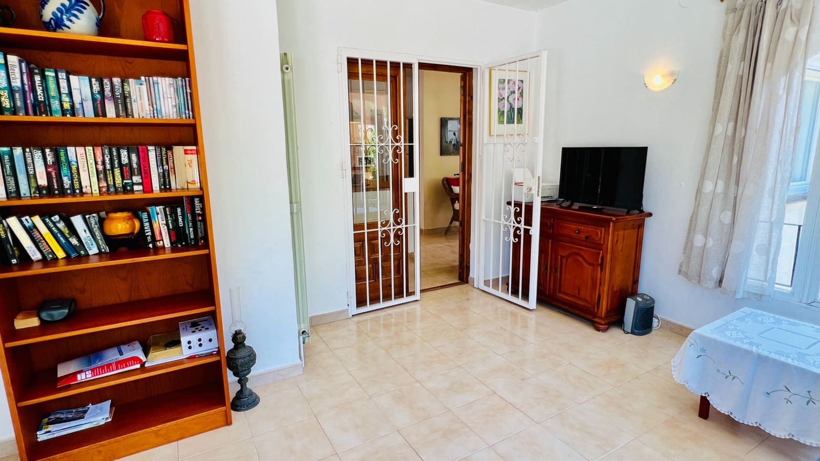 2 soveværelse Villa til salg i Moraira med swimmingpool - € 525.000 (Ref: 9146287)