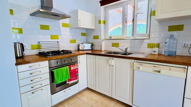 Chalet de 2 habitaciones en Pinar del Advocat - Cometa, Teulada-Moraira en venta con piscina - 525.000 € (Ref: 9146287)