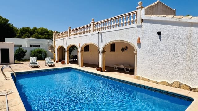 2 slaapkamer Villa te koop in Pinar del Advocat - Cometa, Teulada-Moraira met zwembad - € 525.000 (Ref: 9146287)