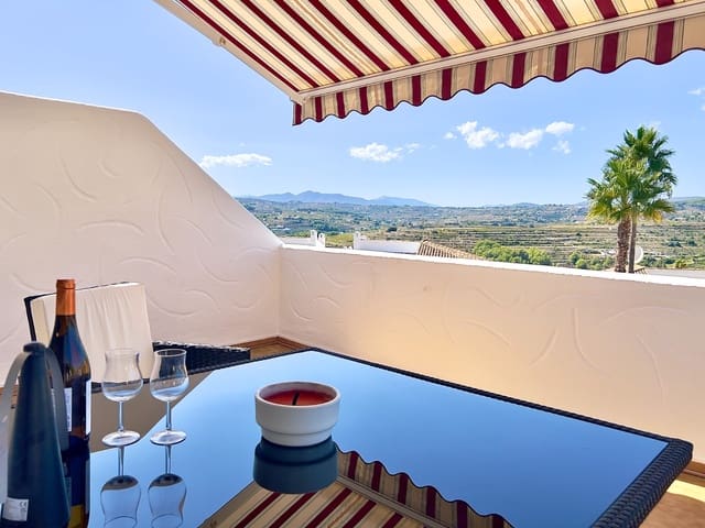 2 soverom Villa til salgs i Benitachell / Benitatxell med svømmebasseng - € 255 000 (Ref: 9201772)