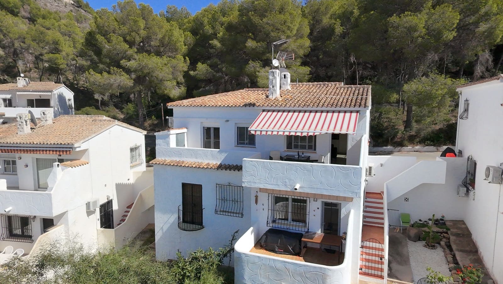 2 soverom Villa til salgs i Benitachell / Benitatxell med svømmebasseng - € 255 000 (Ref: 9201772)