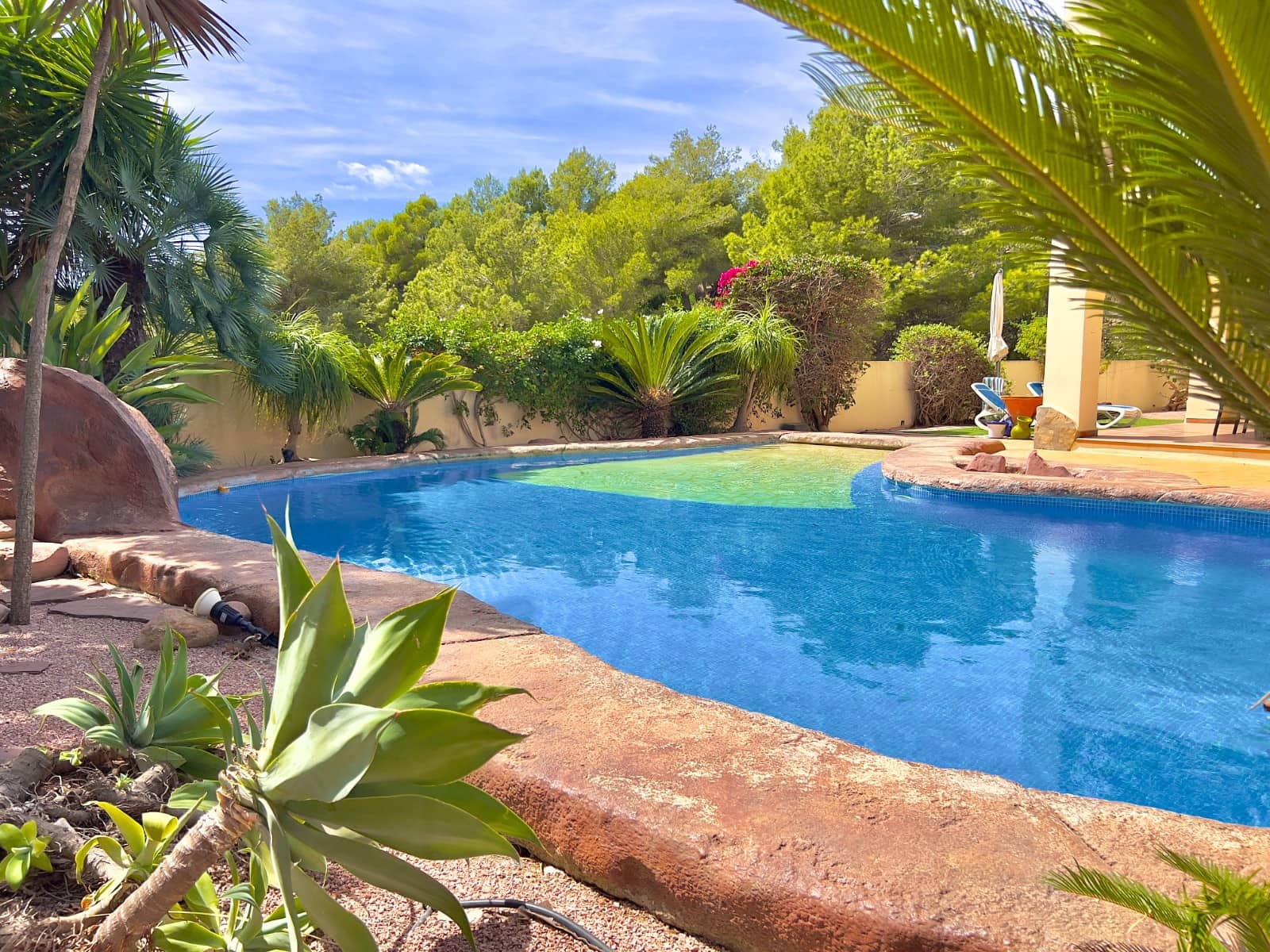 5 bedroom Villa for sale in Moraira with pool garage - € 925,000 (Ref: 9205719)