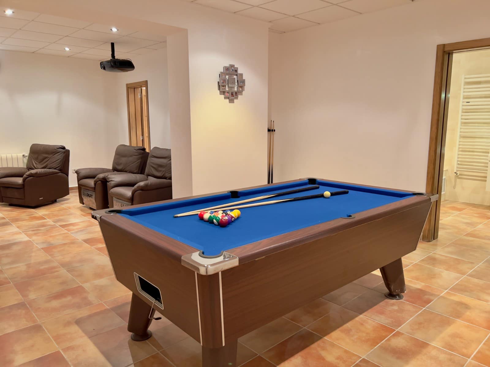 5 bedroom Villa for sale in Moraira with pool garage - € 925,000 (Ref: 9205719)