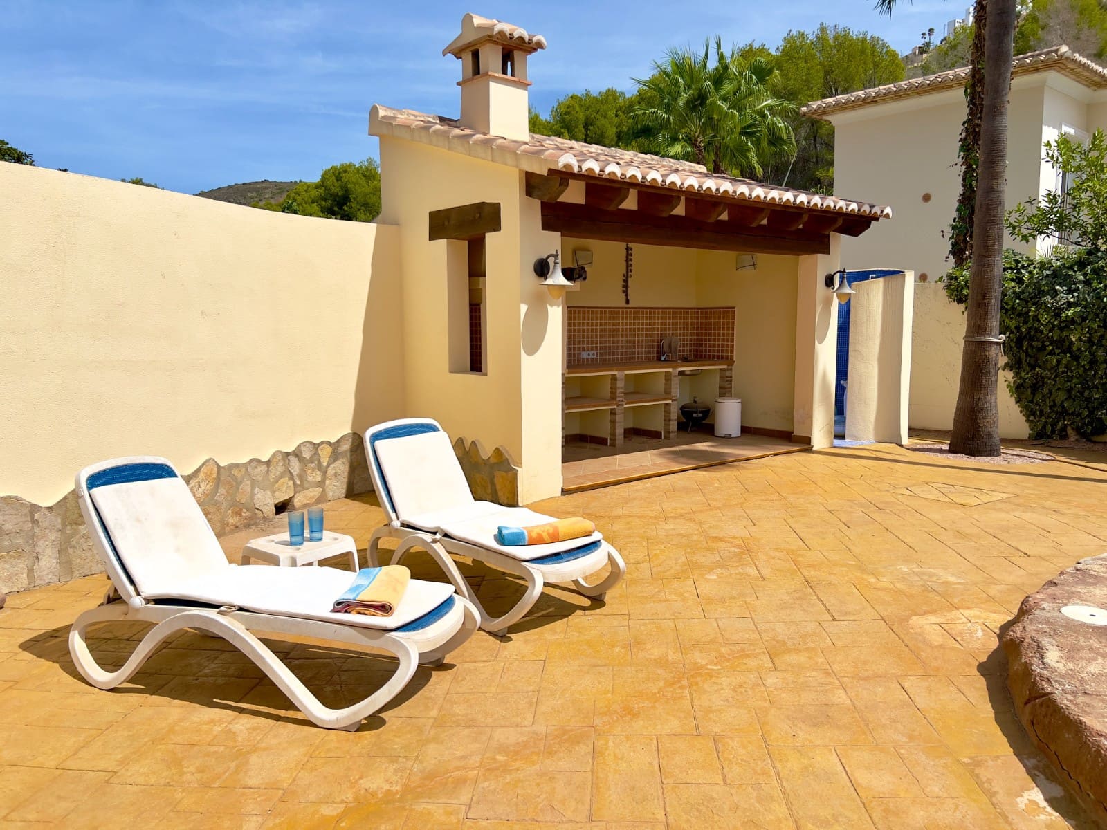5 bedroom Villa for sale in Moraira with pool garage - € 925,000 (Ref: 9205719)