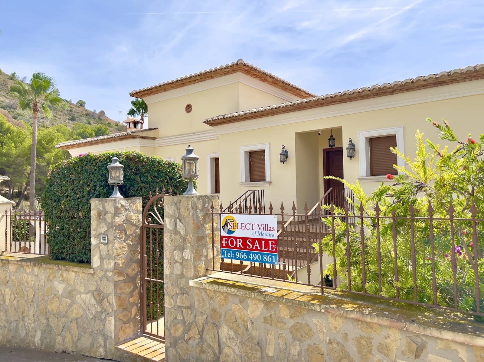 5 soverom Villa til salgs i Moraira med svømmebasseng garasje - € 899 000 (Ref: 9205719)