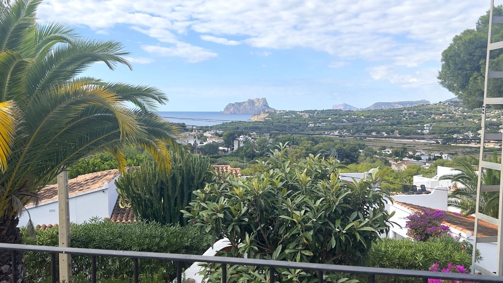 1 bedroom Villa for sale in Moraira with pool - € 265,000 (Ref: 9263363)