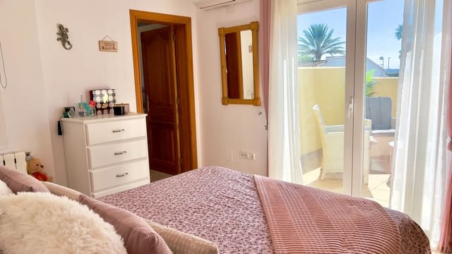 Chalet de 3 habitaciones en Benitachell / Benitatxell en venta con piscina garaje - 425.000 € (Ref: 9289460)