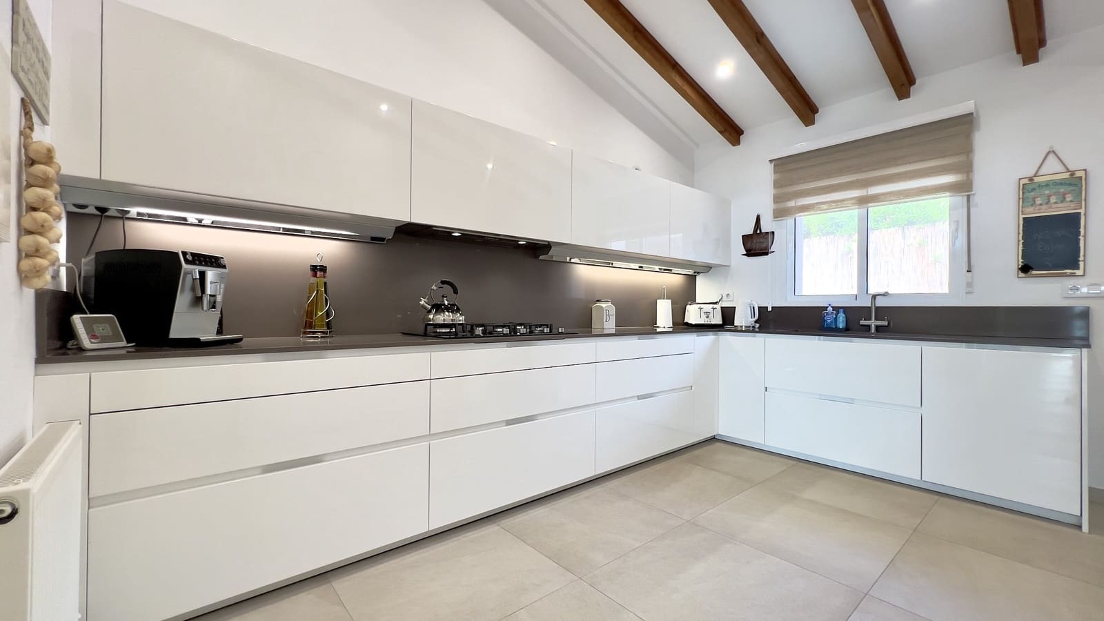 5 soverom Villa til salgs i Moraira med svømmebasseng garasje - € 1 695 000 (Ref: 9307098)