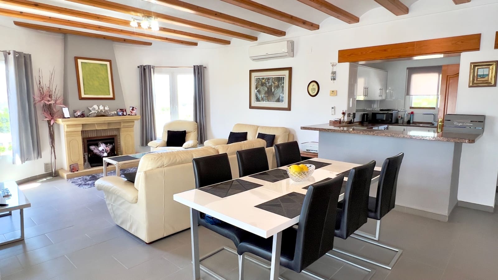 Chalet de 3 habitaciones en Benitachell / Benitatxell en venta con piscina - 495.000 € (Ref: 9326750)