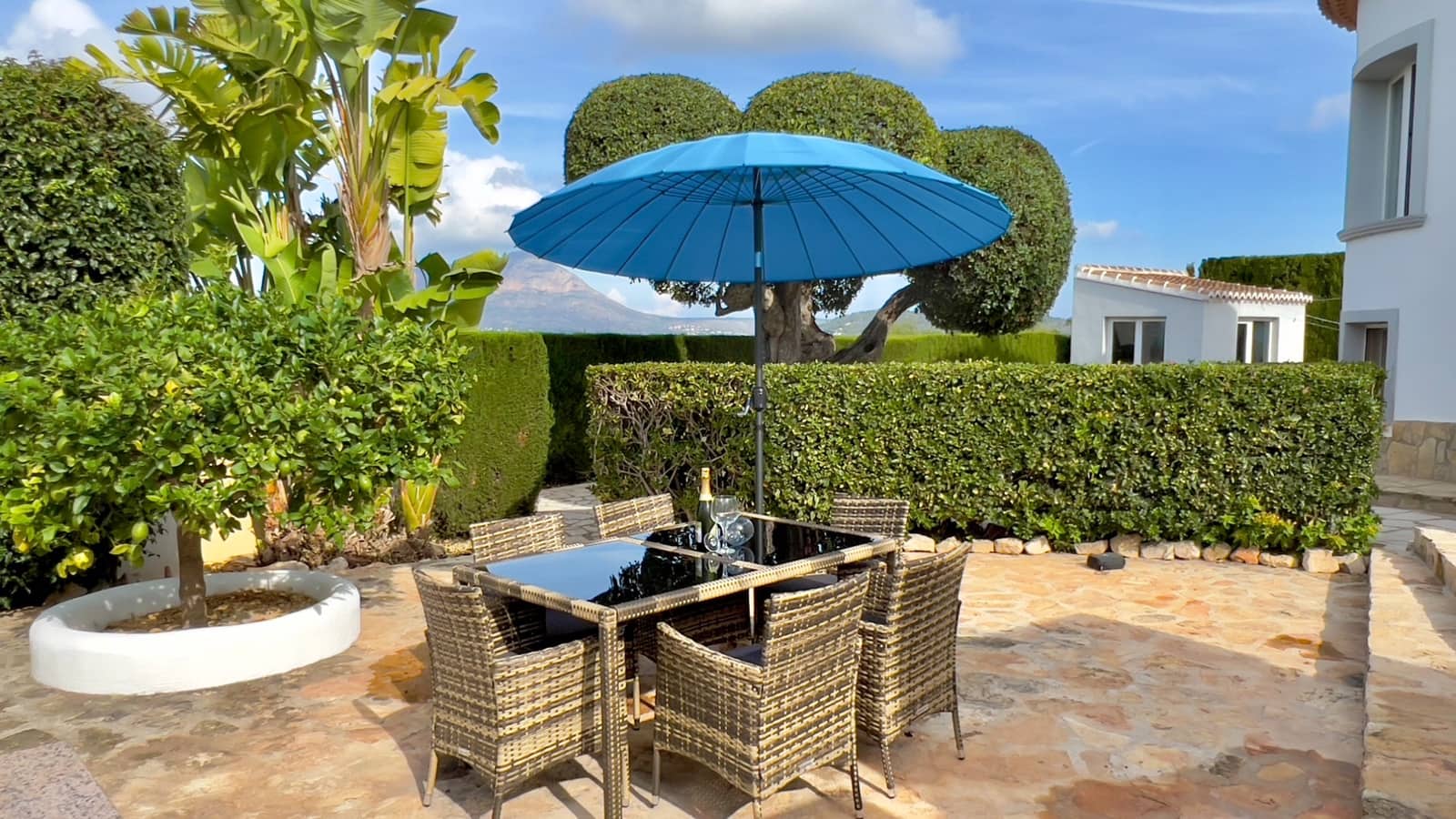 Chalet de 3 habitaciones en Benitachell / Benitatxell en venta con piscina - 495.000 € (Ref: 9326750)