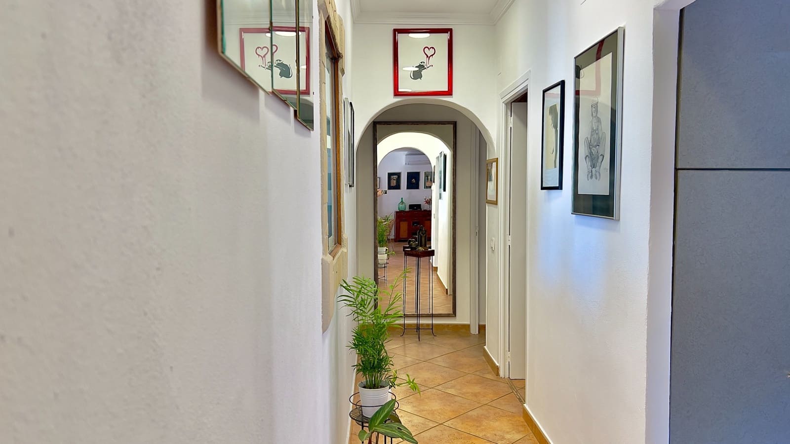 3 bedroom Villa for sale in Moraira with pool - € 825,000 (Ref: 9329748)