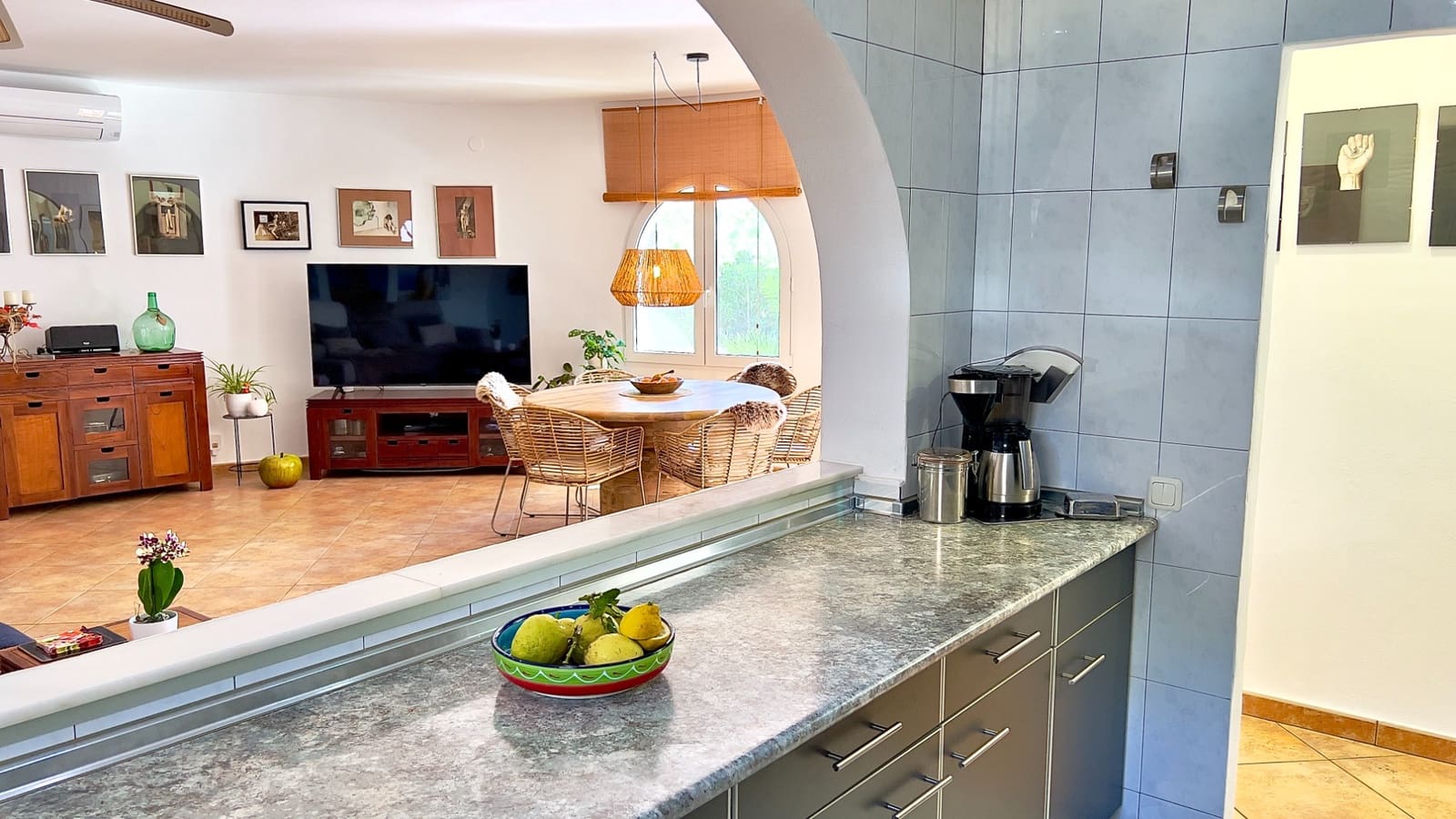 3 bedroom Villa for sale in Moraira with pool - € 825,000 (Ref: 9329748)