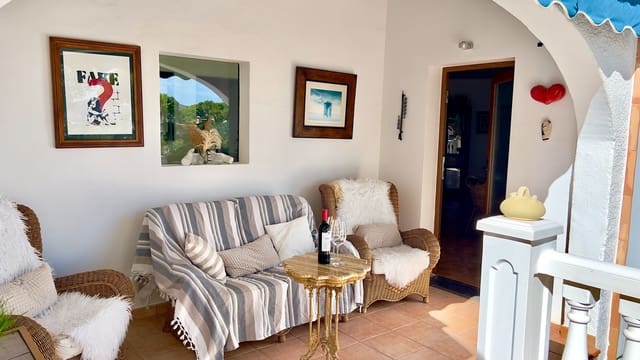 3 bedroom Villa for sale in Moravit - Cap Blanc, Teulada-Moraira with pool - € 825,000 (Ref: 9329748)