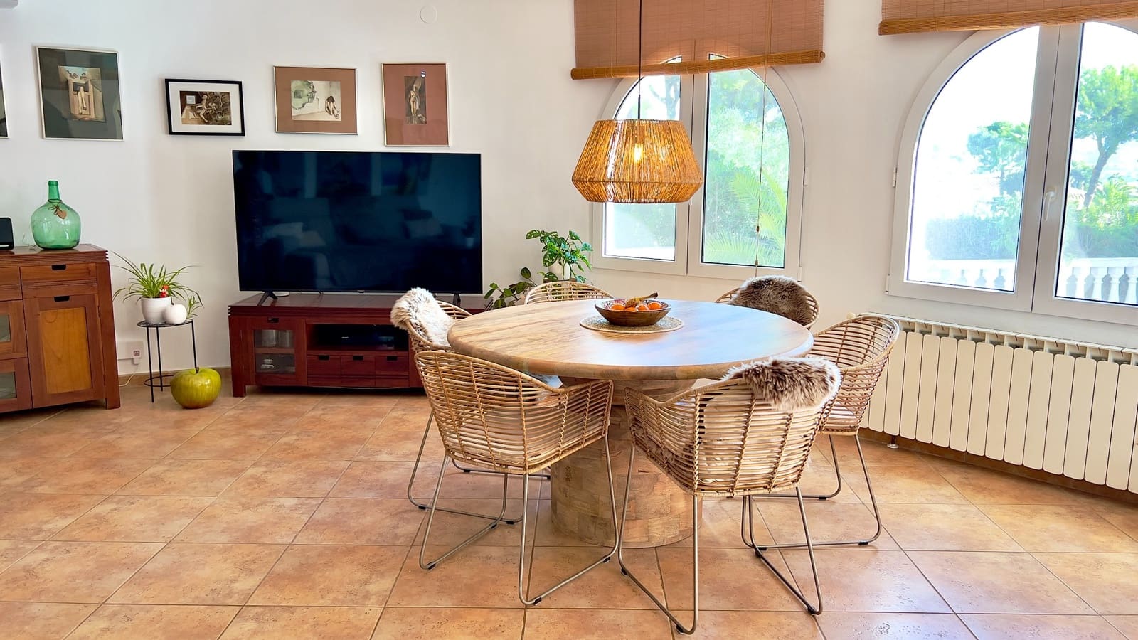 3 bedroom Villa for sale in Moraira with pool - € 825,000 (Ref: 9329748)