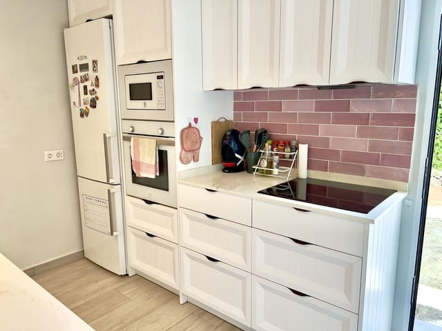 2 Zimmer Bungalow zu verkaufen in Pinar del Advocat - Cometa, Teulada-Moraira mit Pool - 320.000 € (Ref: 9360439)