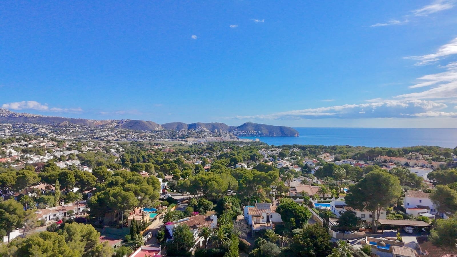2 Zimmer Bungalow zu verkaufen in Moraira mit Pool - 320.000 € (Ref: 9360439)