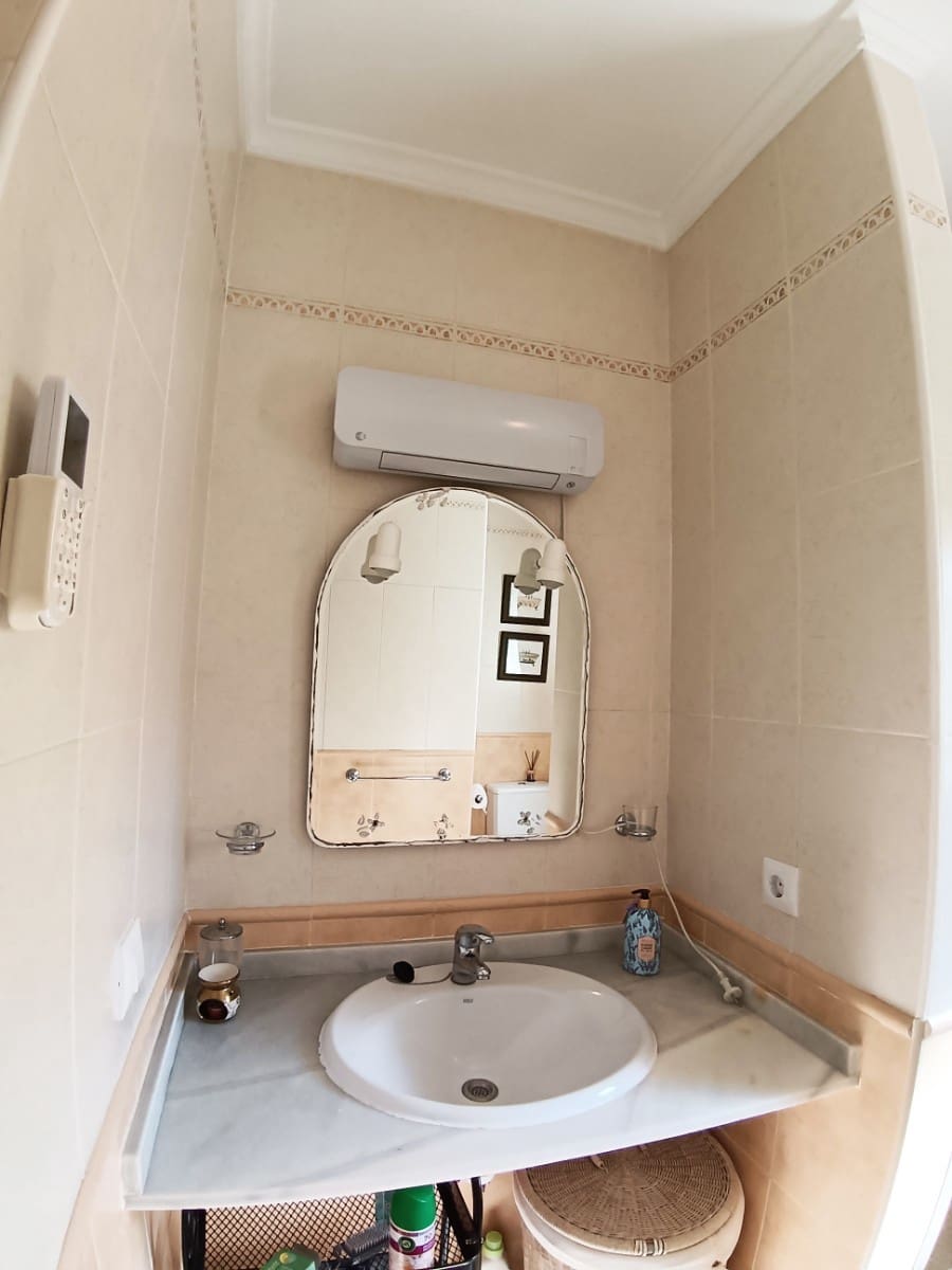 3 sypialnia Willa na sprzedaż w La Sella z basenem garażem - 349 000 € (Ref: 9404436)