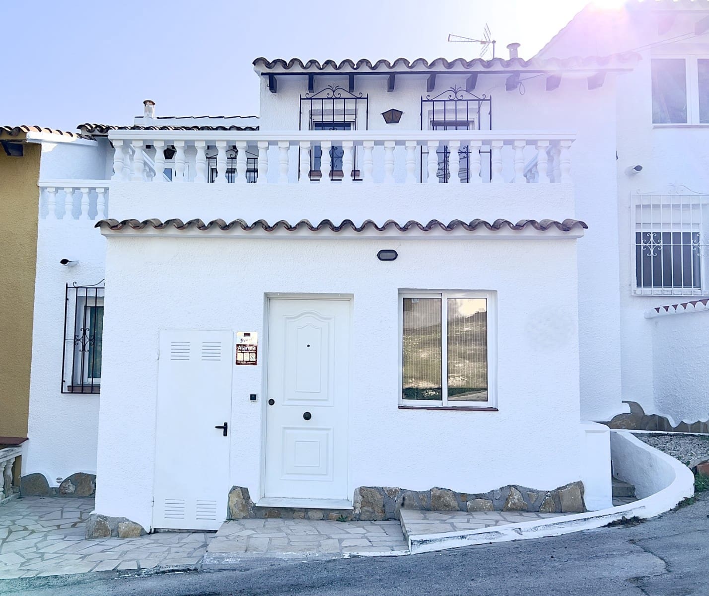 3 soverom Rekkehus til salgs i Moraira med svømmebasseng - € 295 000 (Ref: 9450553)