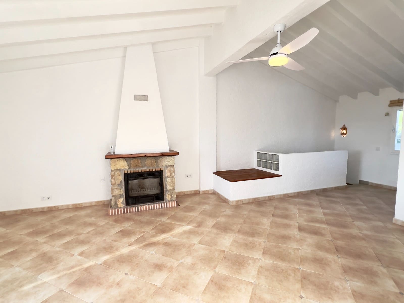 3 soverom Rekkehus til salgs i Moraira med svømmebasseng - € 295 000 (Ref: 9450553)