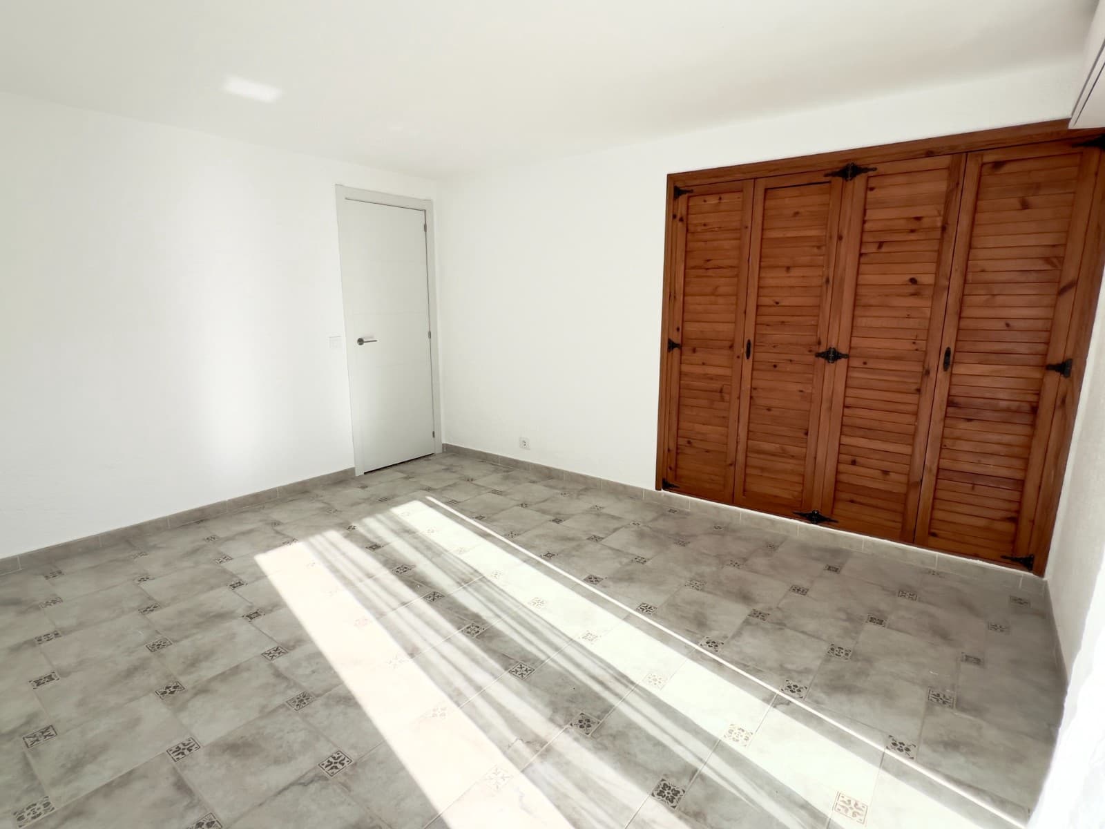 3 soverom Rekkehus til salgs i Moraira med svømmebasseng - € 295 000 (Ref: 9450553)